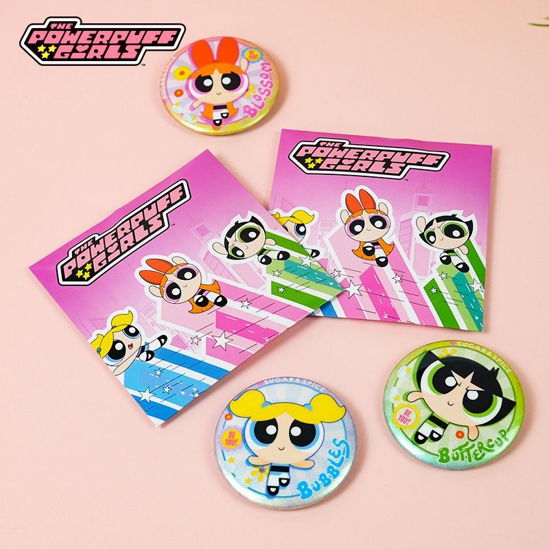 Pełne pudełko oficjalnych gadż – Anime Merchandise Box recenzja i cena