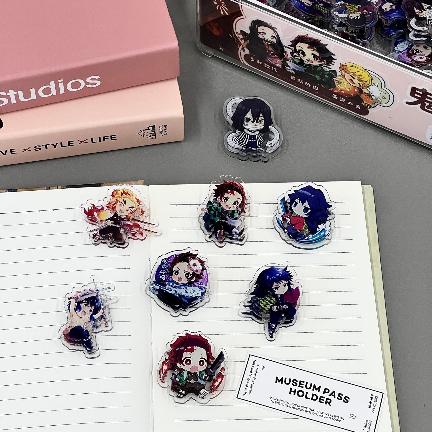 Kompletny zestaw segregatorów  – Anime Merchandise Box recenzja i cena